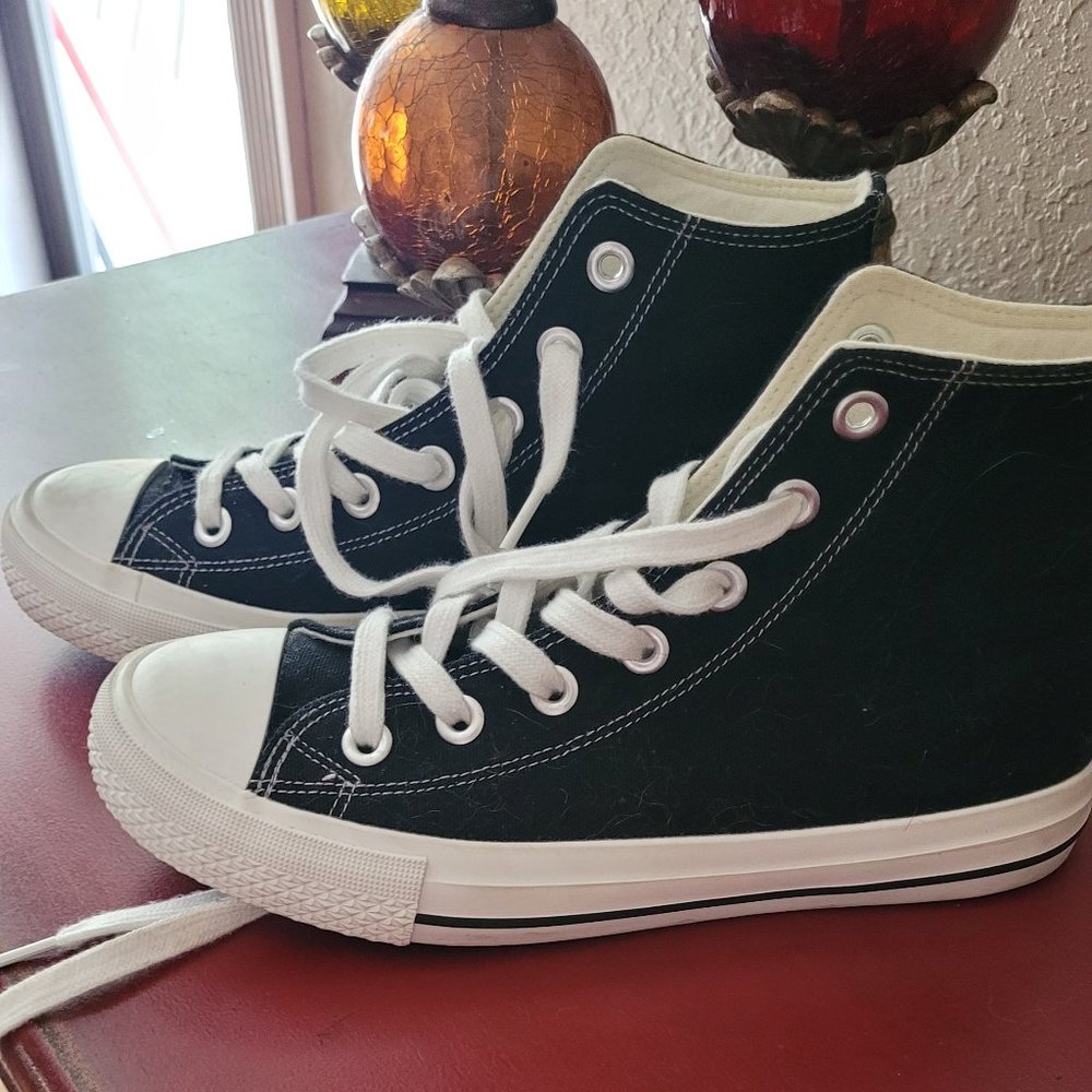 Black hightops